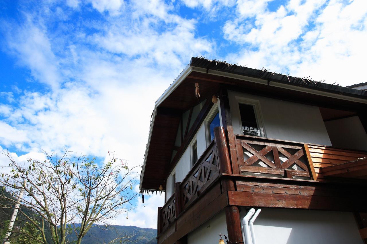 Luka Garden Bnb Bed and Breakfast Renai Exterior foto